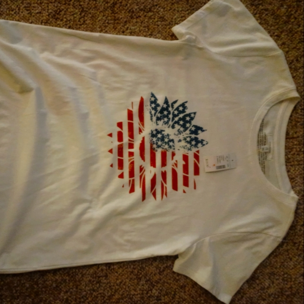 Maurices xsmall tshirt